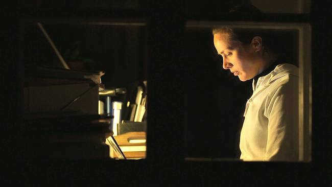 En film om den enskilda människans kamp och om kraften i att vilja förändra.