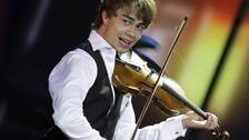 Nu slår Loreen till och med Alexander Rybak, som 2009 vann den största segern i tävlingens historia.