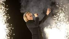 Tommy Nilsson med "Jag tror på människan" i Melodifestivalen 2007.