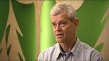 Vi har inget avtal som inbegriper något ansvar för hans personal, säger Jan Sandström, skogschef Holmen AB.