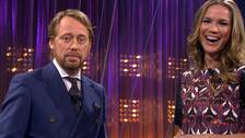 Foto: SVT Peter Settman med Marie Serneholt.