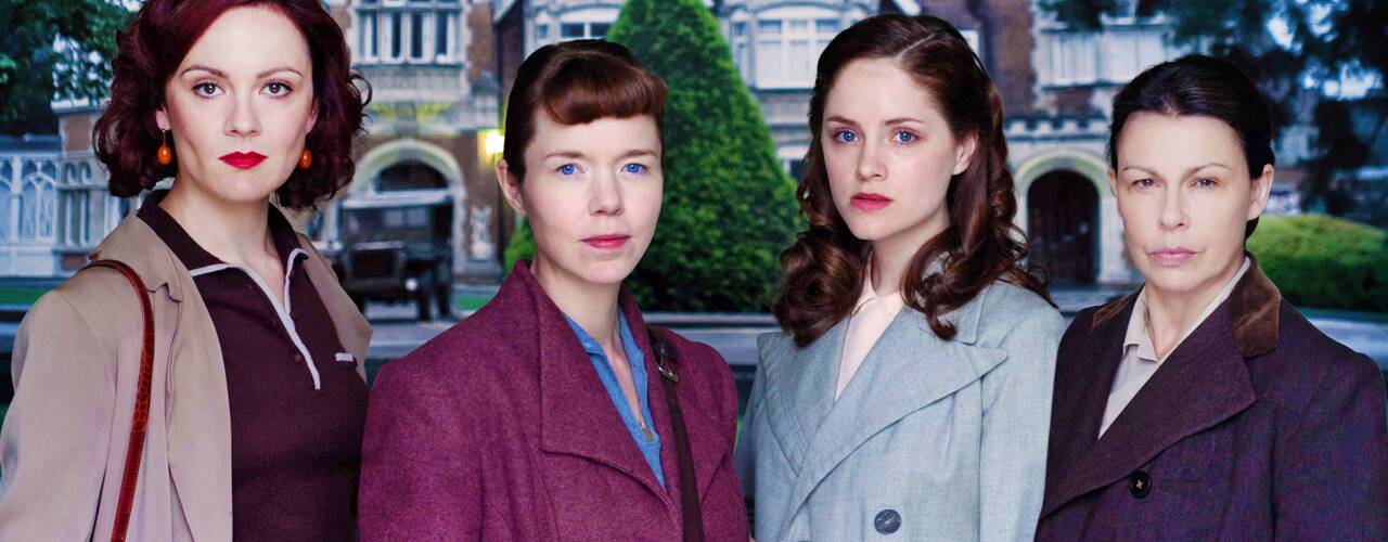 Foto: Content media Millie (Rachael Stirling), Susan (Anna Maxwell Martin), Lucy(Sophie Rundle) och Jean (Julie Graham) i Bletchley circle.