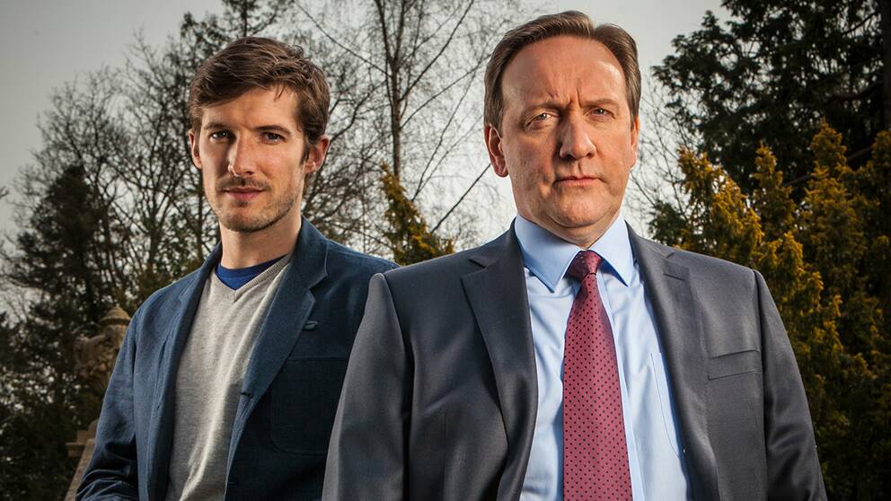 Foto: Mark Bourdillon/All3media/Bentley Productions John Barnaby och Charlie Nelson i Morden i Midsomer.