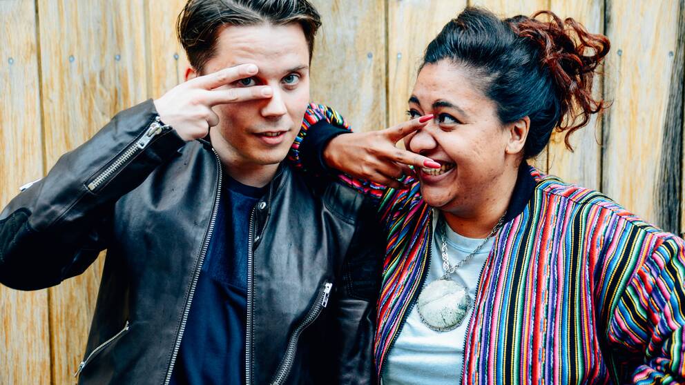 Foto: Stina Stjernkvist/SVT Albin Johnsén och Kristin Amparo.