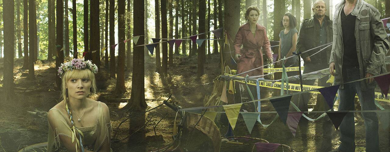 Foto: BBC Hattie, Gail, Fiona, Malcolm och Everett i serien Mayday.