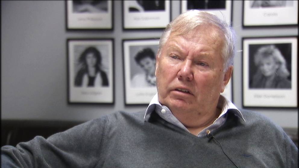 Bert Karlsson på väg att tjäna hundratals miljoner på flyktingar | SVT