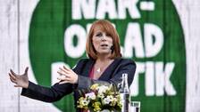 Partiledartal i Almedalen - Annie Lööf (C) - Teckenspråkstolkat - spela