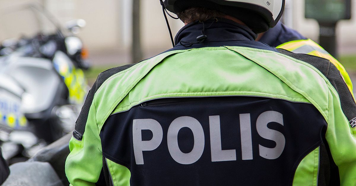 Bilist gjorde utfall mot MC polis i Luleå döms för grovt hot SVT Nyheter