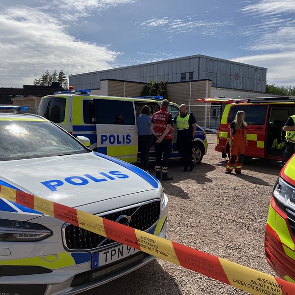 Skola P Hammar Utrymd Efter Hot Svt Nyheter