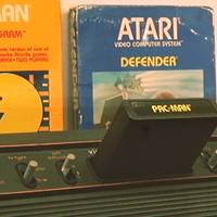 I dag öppnar landets första spelmuseum i Stockholm, där besökarna får testa att spela äldre dataspel som Pac-Man.