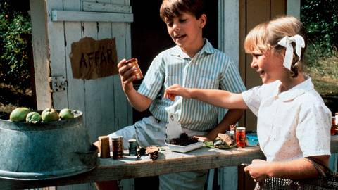 Avsnitt 8 av 24: Korvkaka med lingonsylt