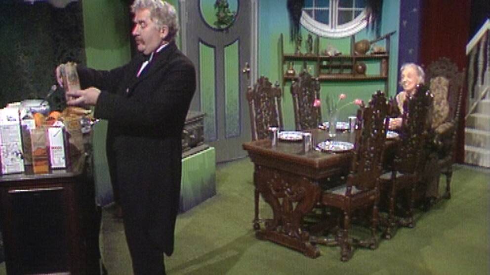 Ett två tre Nu ska du få se! "Grevinnan och betjänten" med Hasse