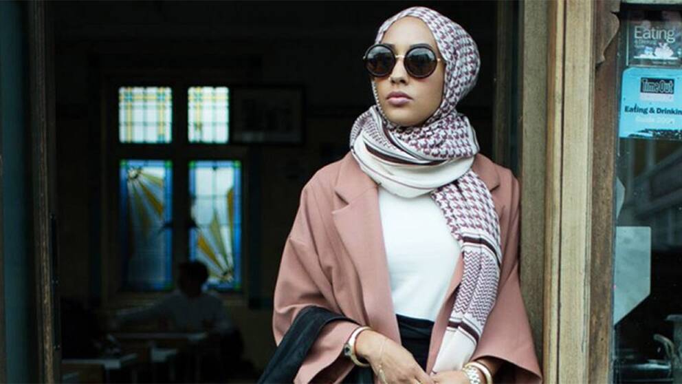 British Muslim Model Campaigns for Supporting Women - About Islam