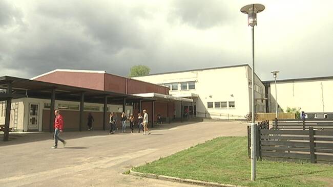 Klart med ny rektor på turbulent skola SVT Nyheter Klart med ny rektor på turbulent skola SVT Nyheter
