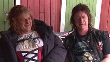 Johan Rheborg och Robert Gustafsson i rollerna som Morran och Tobias.