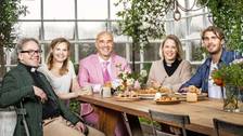 Björn 46 år, präst, Lina 37 år, prästkandidat, Mark Levengood, programledare, Filip 26 år, kyrkvaktmästare och Jennie 36 år, biträdande kyrkoherde.