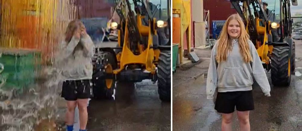 Tvådelad bild. Vänster: Flicka fåt vatten över sig. Höger: Flicka står framför en traktor med en grävskopa.