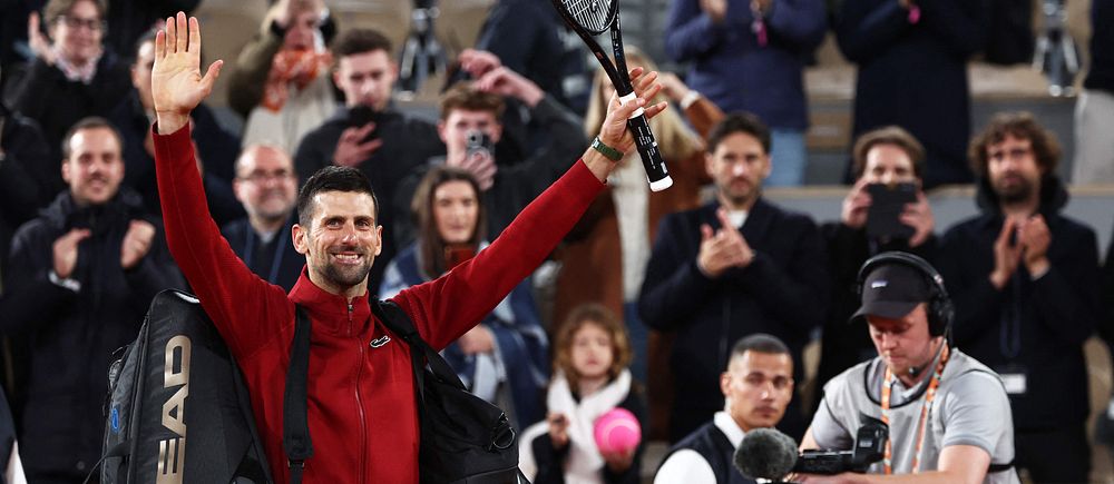 Efter tidernas nattmangling i Paris kunde världsettan Novak Djokovic stå som vinnare och ha chansen att försvara sin titel från förra året.
