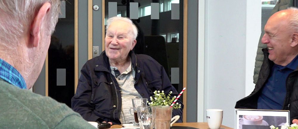 89-årige Karstein Blomli i Narvik minns dagen då tyskarna gav upp med ett leende.