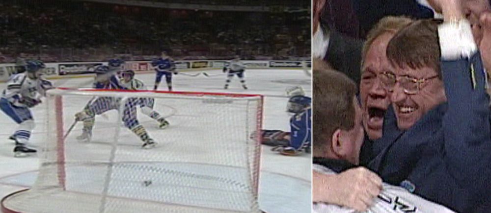 Finlands ishockeylandslags huvudtränare Kurt (Curre) Lindström (på bilden i mitten) firar ett segermål mot Sverige i ishockey-VM för 30 år sedan.