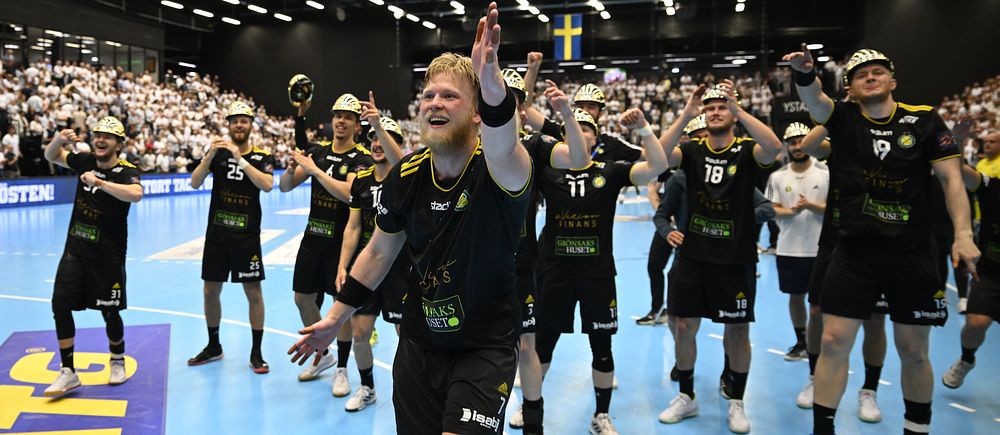 Sävehof firar sitt SM-guld.