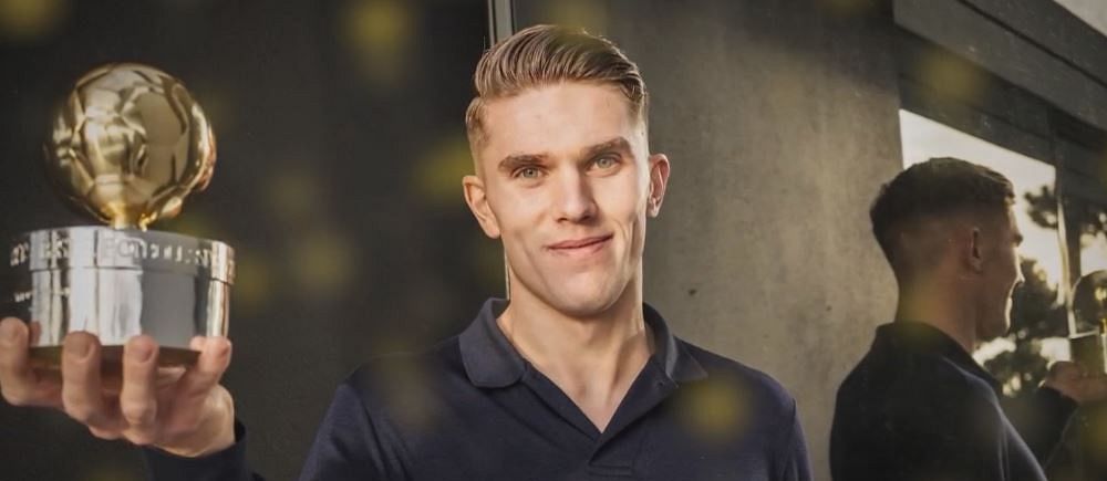 Efter otroliga målsuccén – Viktor Gyökeres tilldelas Guldbollen 2024.