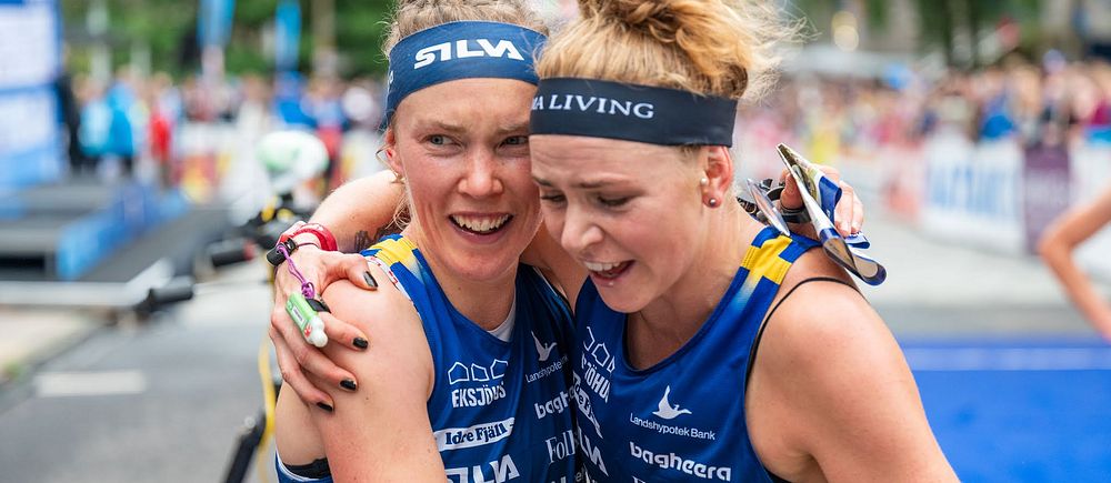 Svensk dubbel i knockout-sprinten under VM i orientering 2024 då Tove Alexandersson vann guld och Karolin Ohlsson knep silvret i Edinburgh, Storbritannien.