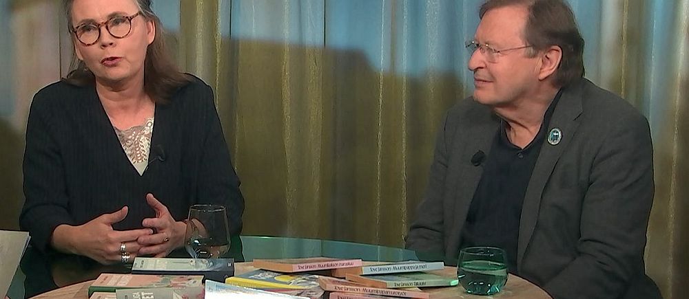 Ulrika Milles och Claude Markus berättar om hur Tove Janssons liv speglas i Muminberättelserna.