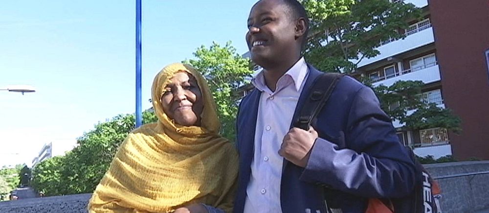 Ahmed Abdirahman med sin mor