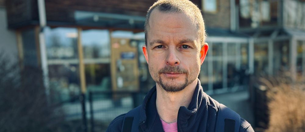 Robert Johansson, 37, är en av cirka 600 hemtjänstanställda på Attendo som förlorar jobbet i Västerås.