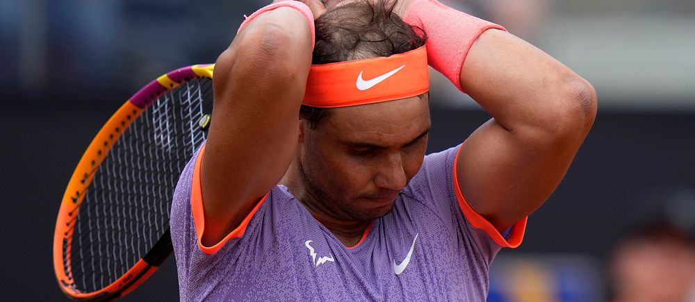 Nadal utslagen ur Roms ATP-turnering – osäker på spel i Franska Öppna.