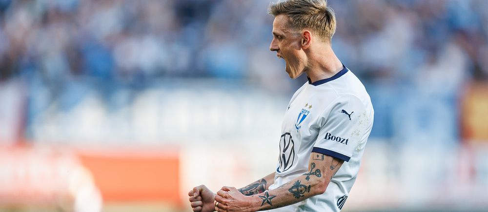 Sören Rieks jublar efter sitt mål mot IFK Göteborg