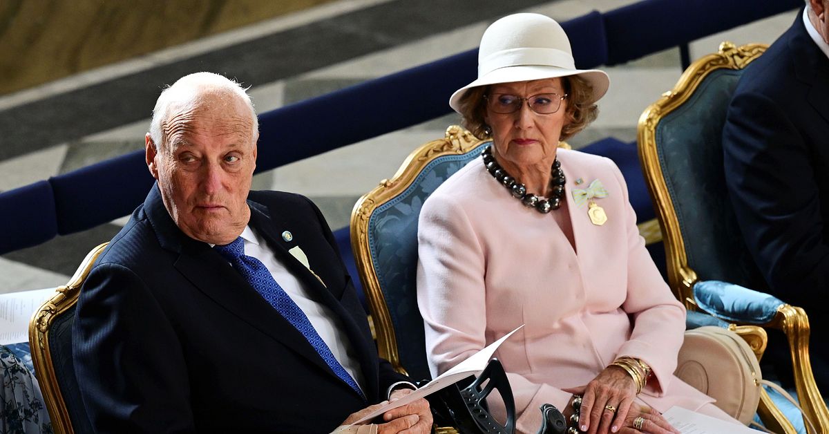 Norges kung Harald inlagd p&aring; sjukhus i Teneriffa