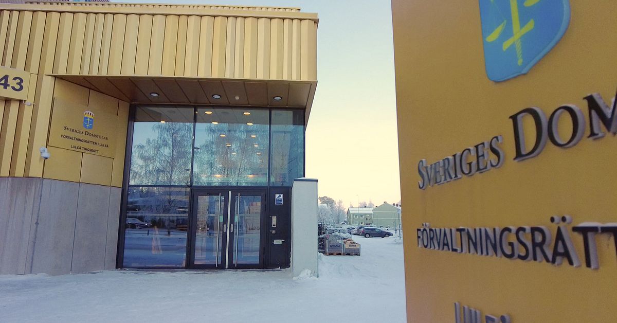 Polischefen: D&auml;rf&ouml;r sparkades kollegan innan &ouml;vergrepps&aring;talet