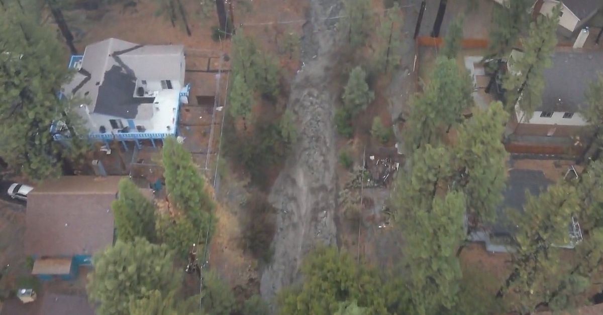 Tre d&ouml;da i ov&auml;der i Kalifornien