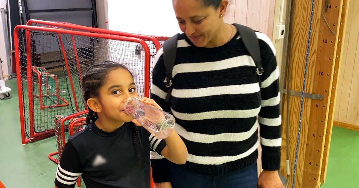 Eshagi bilan shishaga otirdi