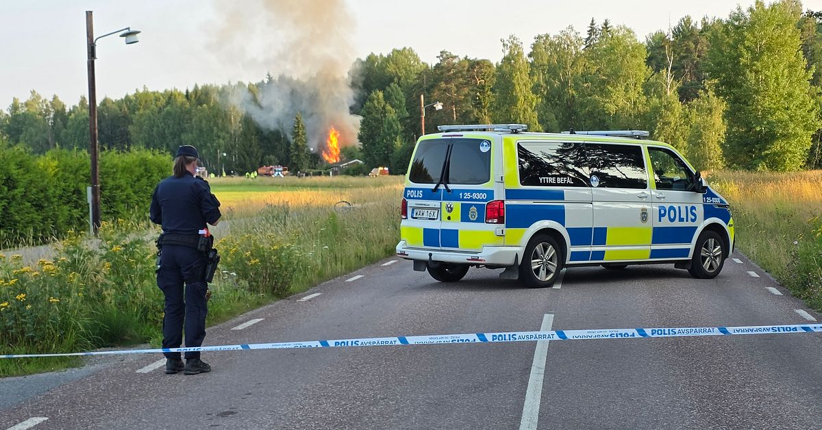 Fullt utvecklad brand i villa utanf&ouml;r Orn&auml;s