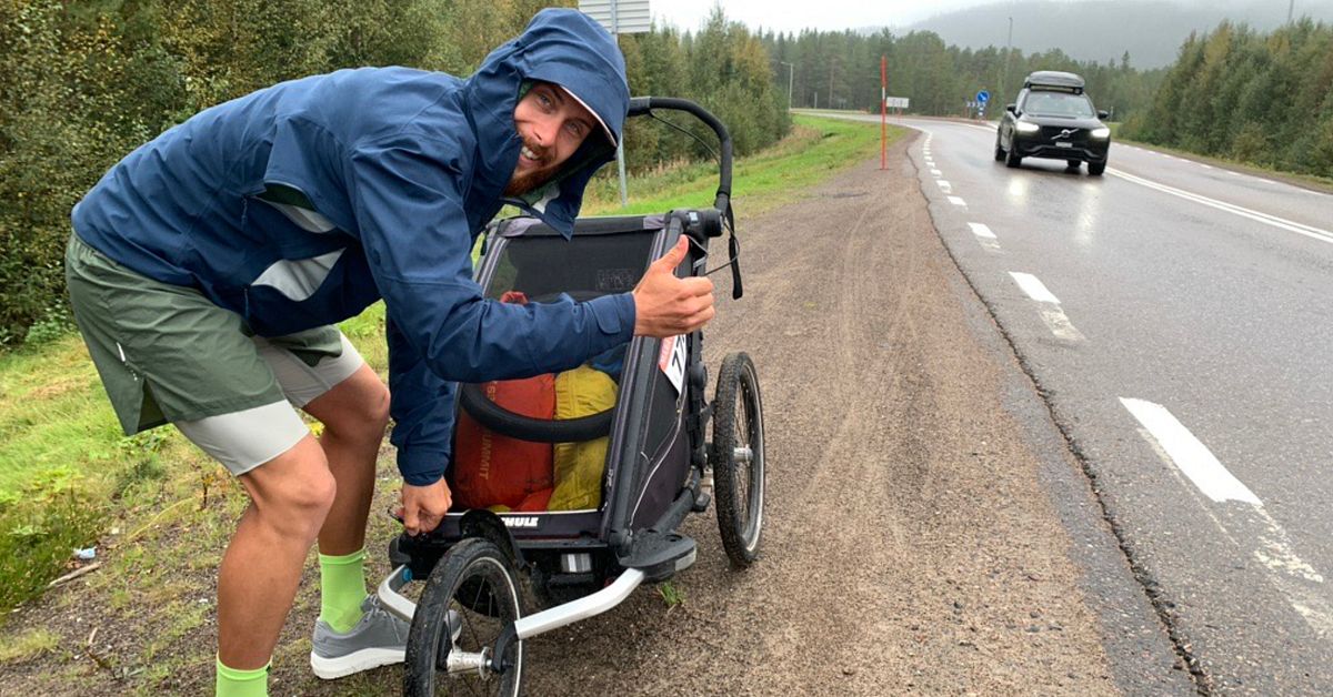 L'avventuriero Stefan corre per 770 miglia – ha le gambe doloranti