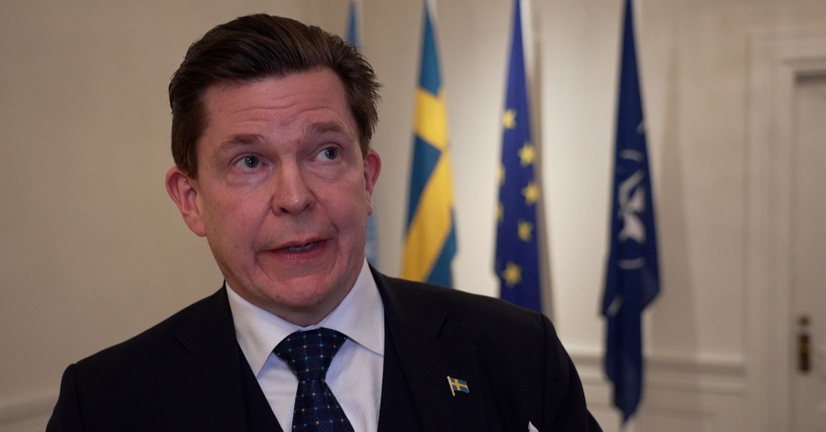 Talman Andreas Norléns fru har följt med på resor för skattepengar