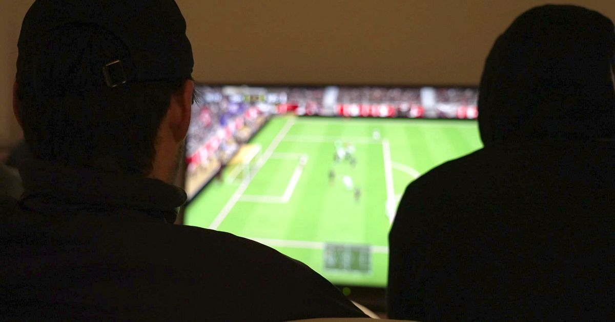 Intagna p&aring; f&auml;ngelset Hall f&aring;r betalt f&ouml;r att spela tv-spel