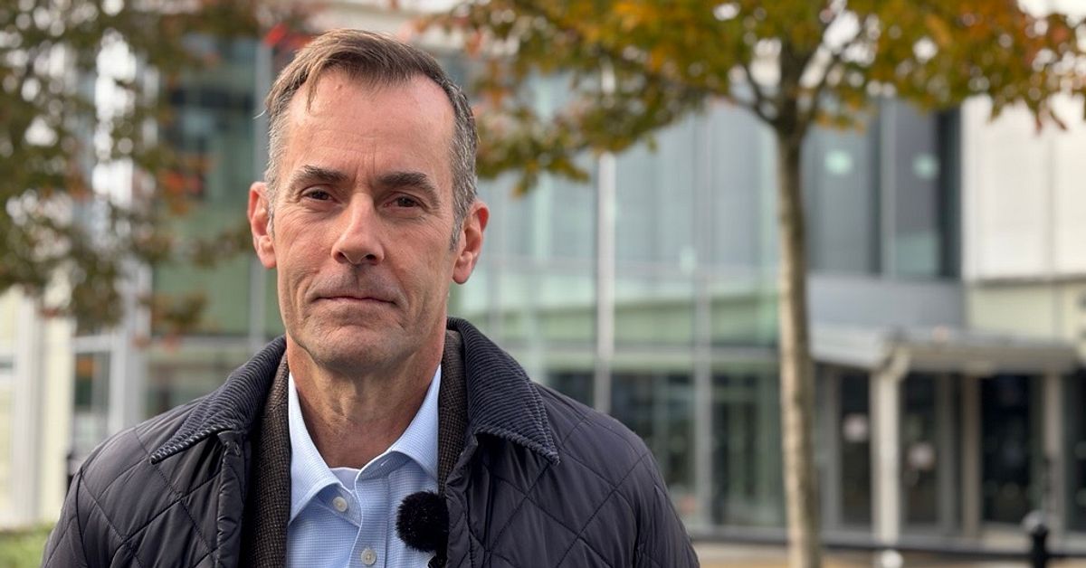 Den skjutna kvinnan jobbar med unga i Stockholms kommun