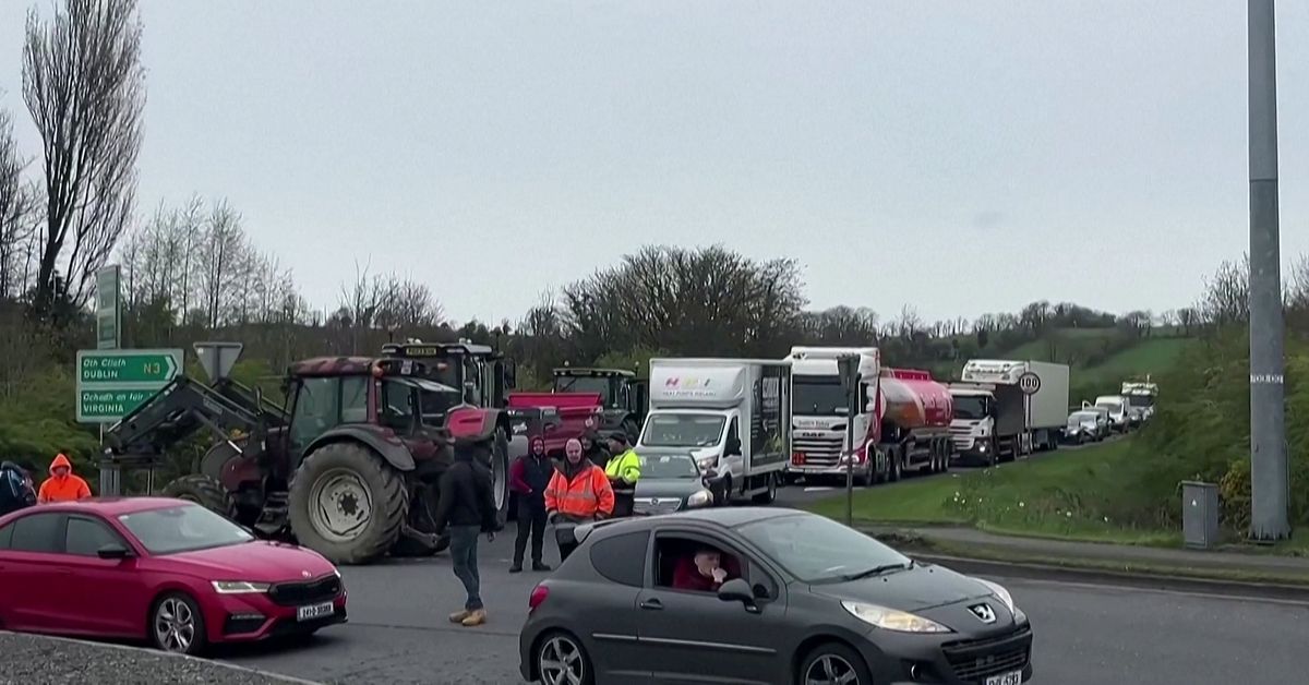Trafikkaos p&aring; Irland under protester mot h&ouml;ga br&auml;nslepriser