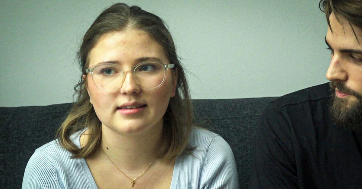 Isabella, 22 om ofrivillig ensamhet: ”Hitta enkla sammanhang” | SVT Nyheter