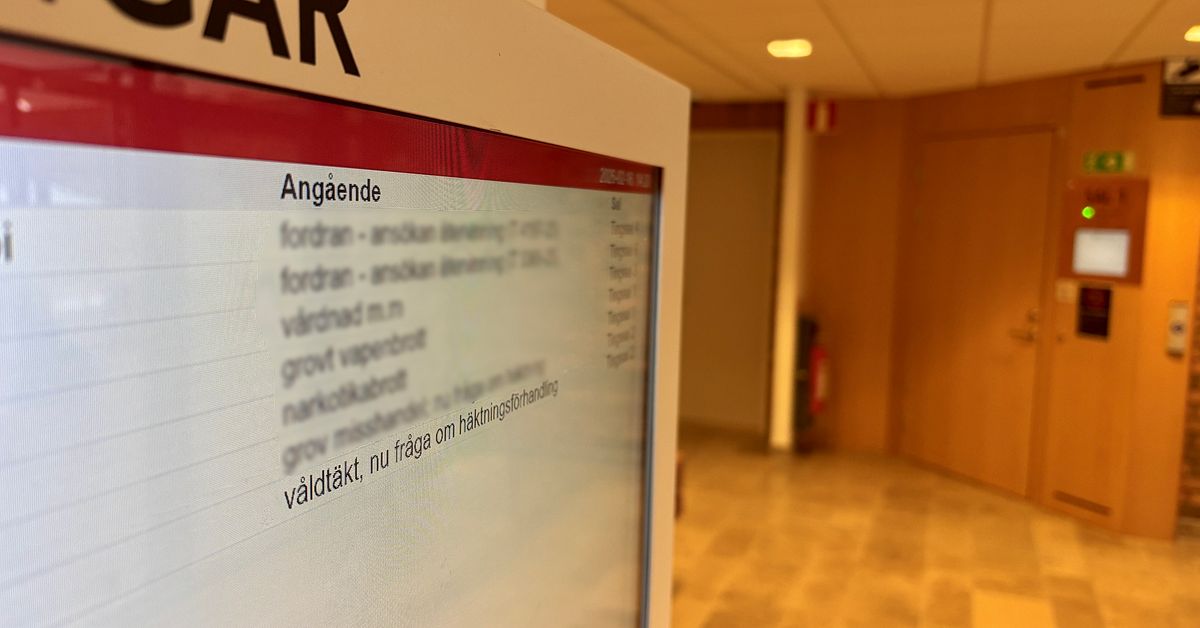 Rektor i S&ouml;rmland h&auml;ktas misst&auml;nkt f&ouml;r v&aring;ldt&auml;kt mot barn