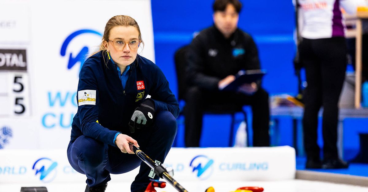 Isabella och Rasmus Wranå klara för slutspel i curlingens VM i mixeddubbel