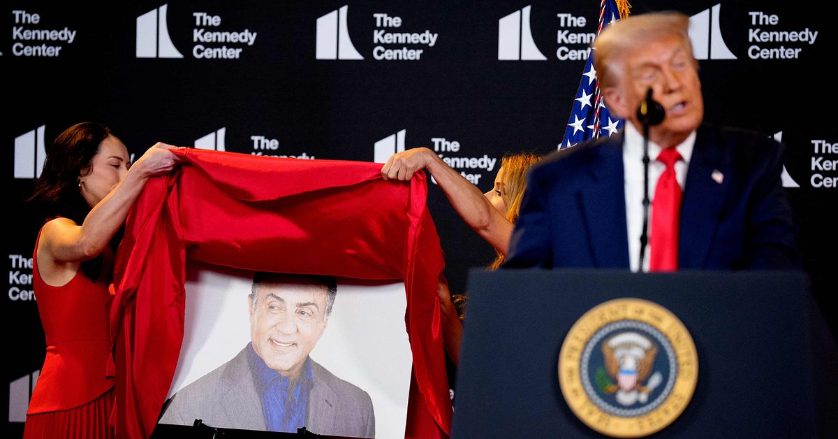Trump ger hederspris till Sylvester Stallone: ”En unik man”