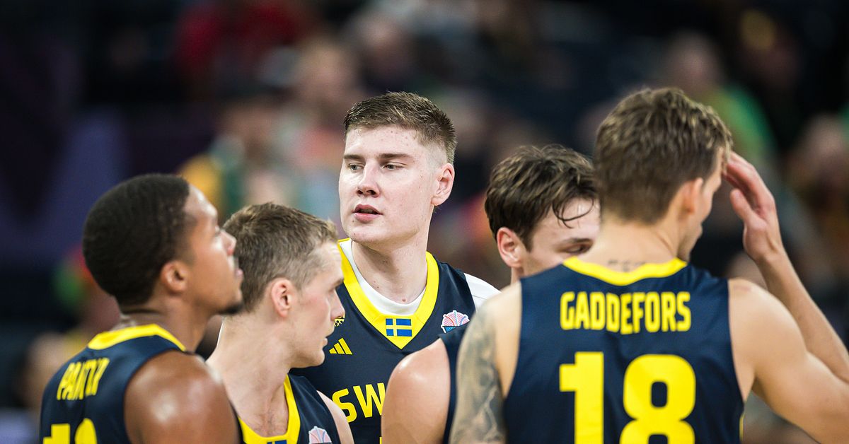 Sverige föll mot Litauen i sista gruppspelsmatchen i EM