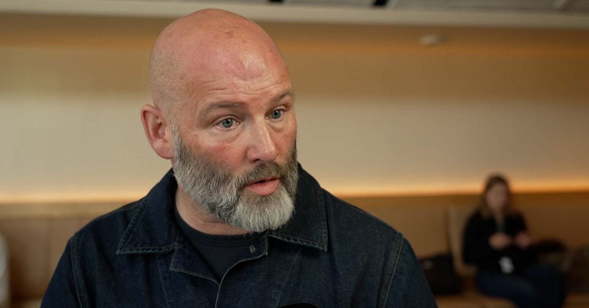 Efter krissiffran: M anklagar S f&ouml;r &rdquo;bluff&rdquo; om v&auml;lf&auml;rden