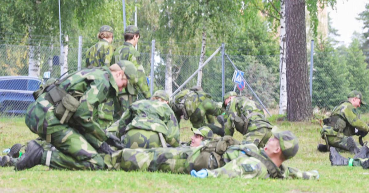 Brist på erfarna officerare: ”Många går väldigt hårt”