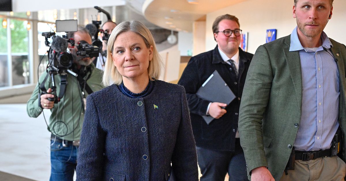 Analys: &rdquo;Det &auml;r dags att kliva upp ur sandl&aring;dan&rdquo;